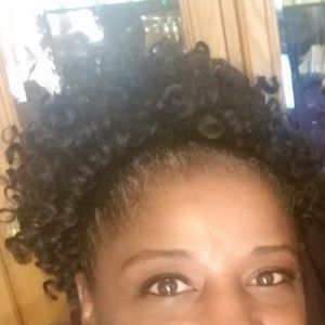 Meet your Posher, Kimberly